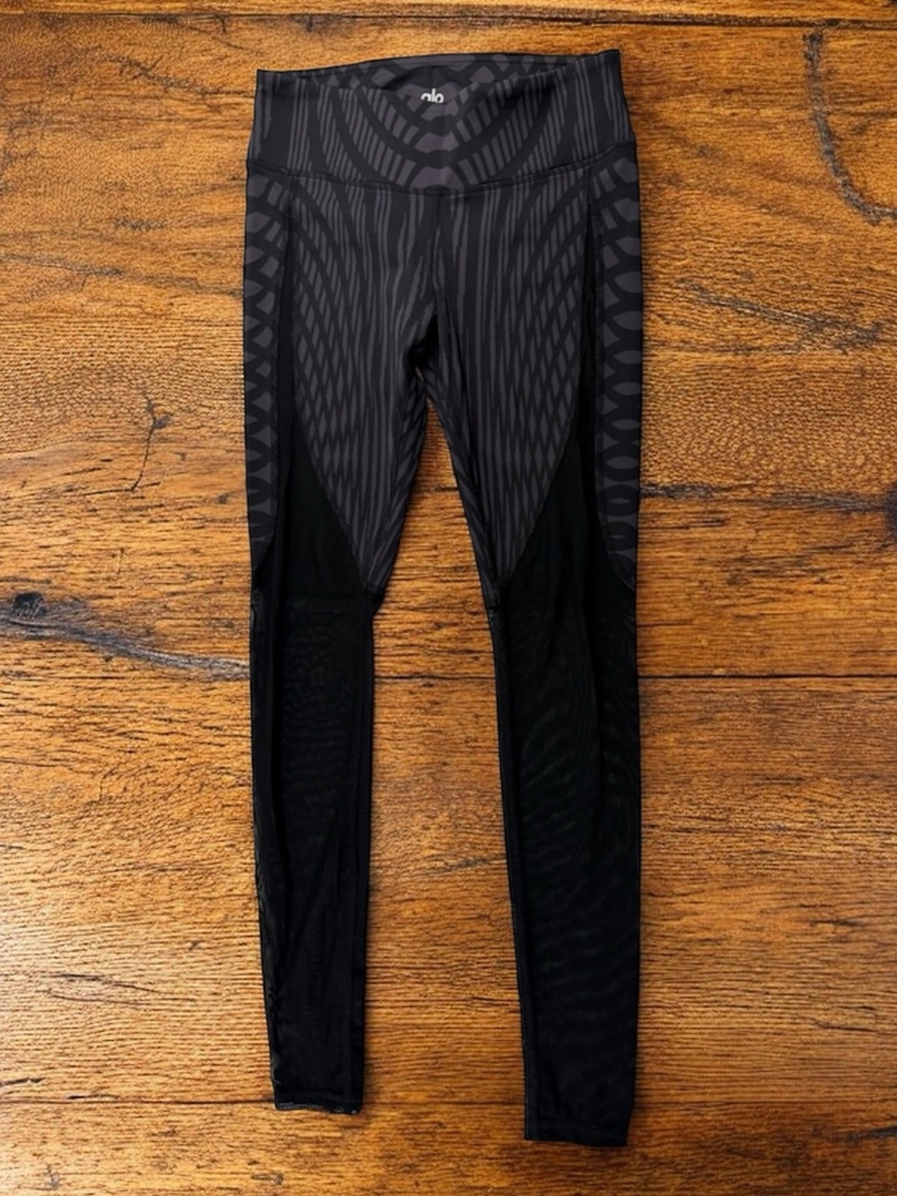 Alo Yoga Motion Mesh Panel Printed Athletic Leggings Black Arches Size M NWOT